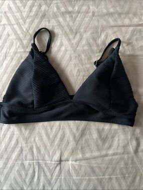 Cupshe Black Ribbed Triangle Bralette